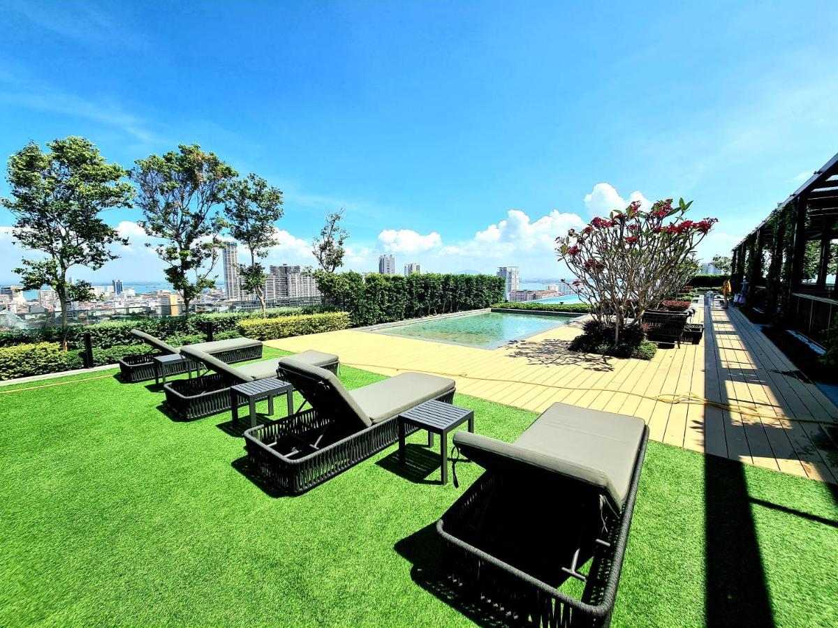 Beacon Executive Suites Джордж Таун Екстериор снимка