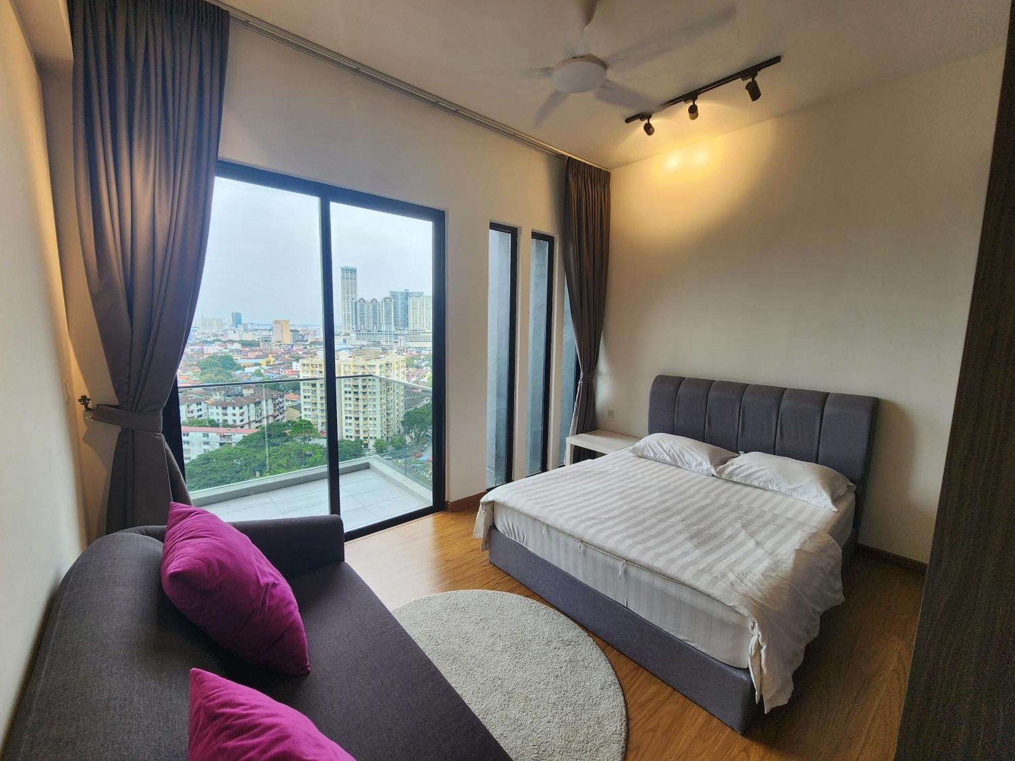 Beacon Executive Suites Джордж Таун Екстериор снимка