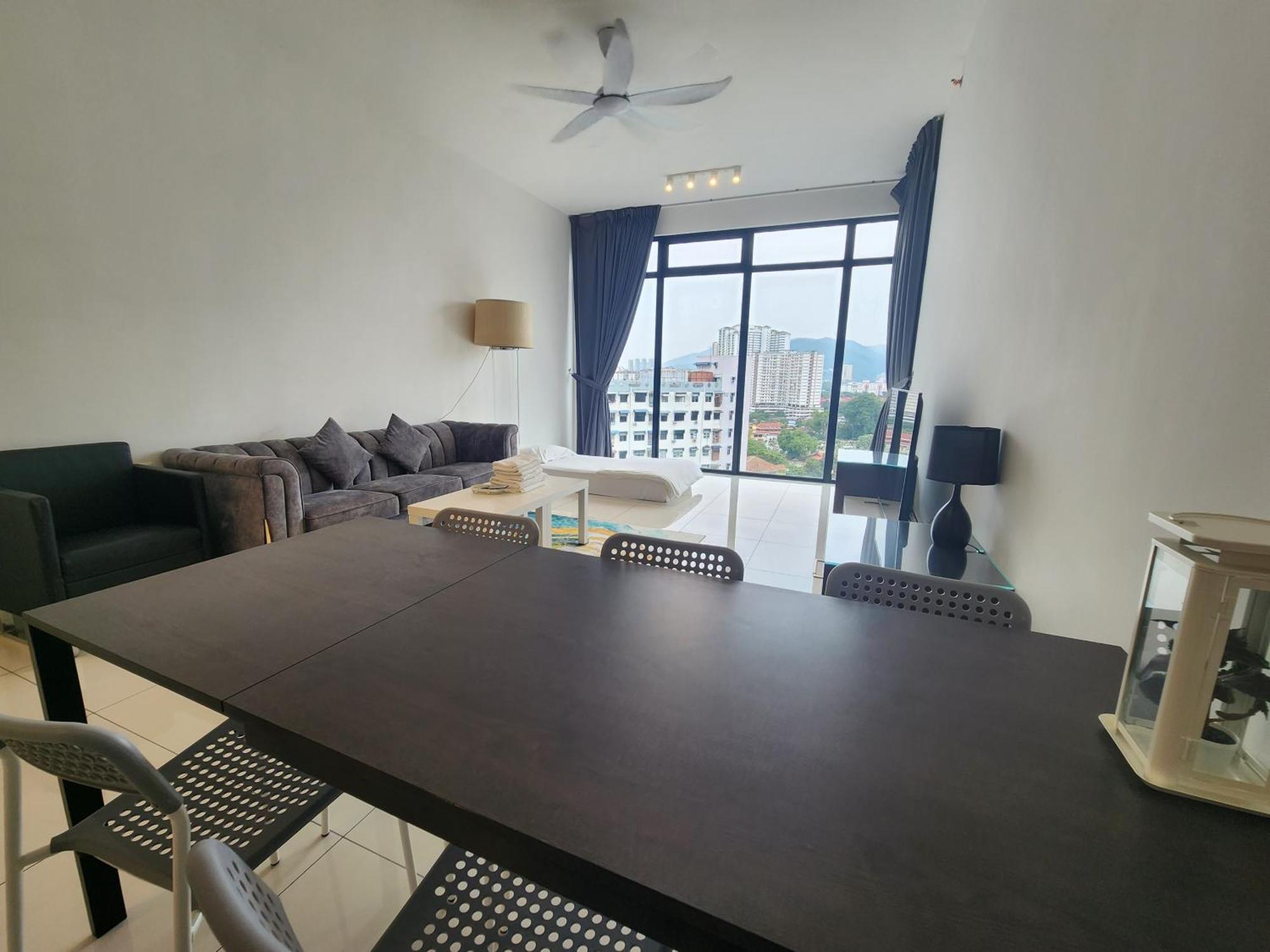 Beacon Executive Suites Джордж Таун Екстериор снимка