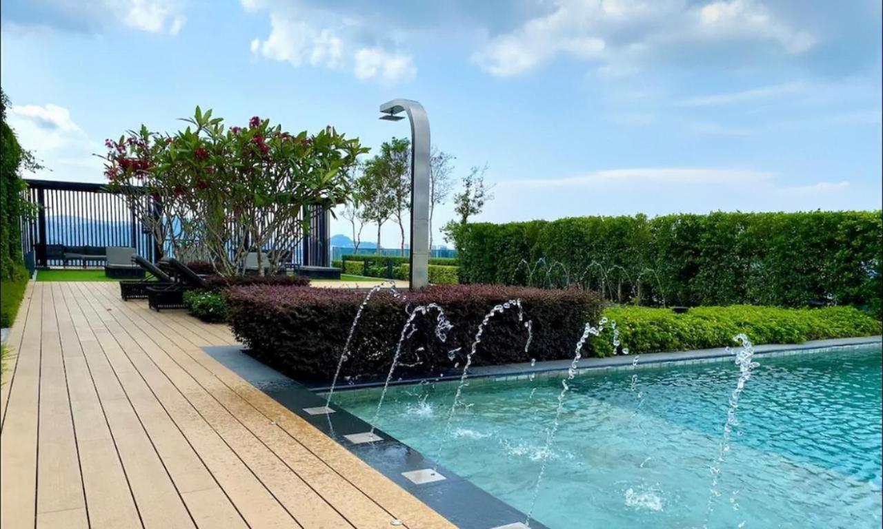 Beacon Executive Suites Джордж Таун Екстериор снимка