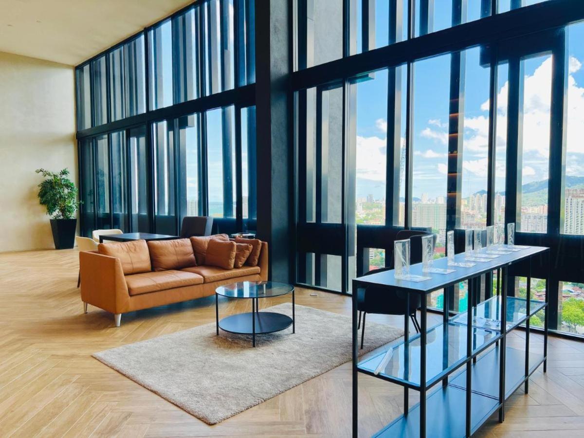 Beacon Executive Suites Джордж Таун Екстериор снимка