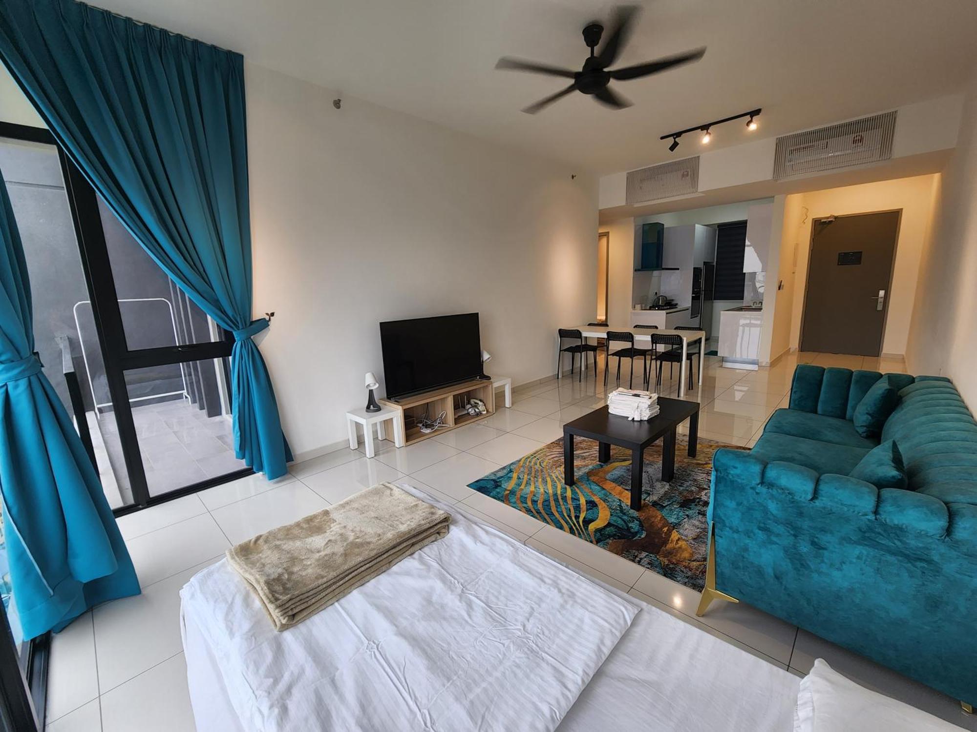 Beacon Executive Suites Джордж Таун Екстериор снимка